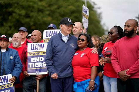 Krugman: U.S. autoworkers strike a blow for economic equality